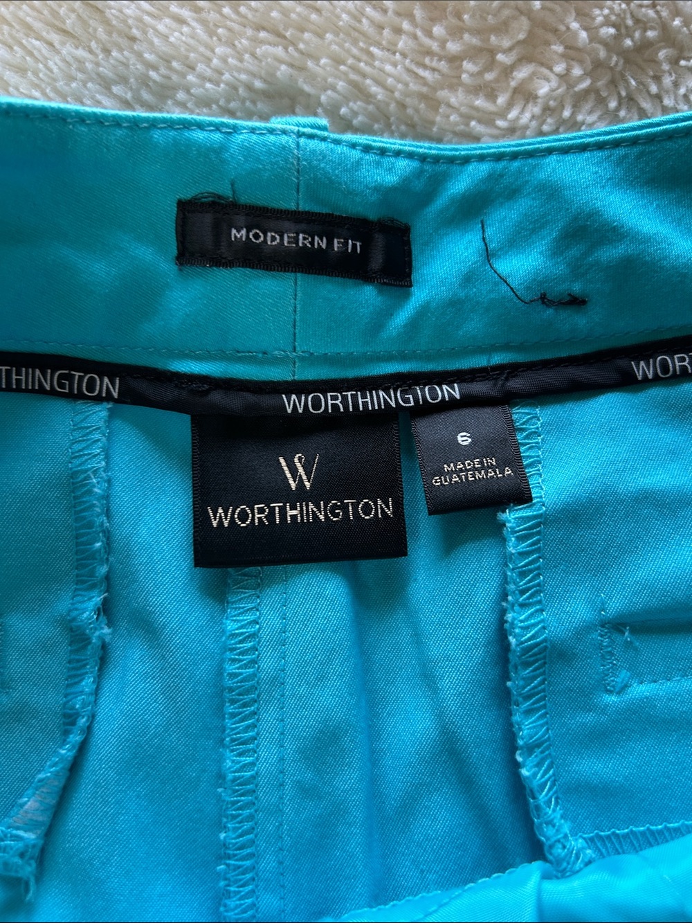 WORTHINGTON Turquoise Modern Fit Shorts NWOT - Picture 2 of 5